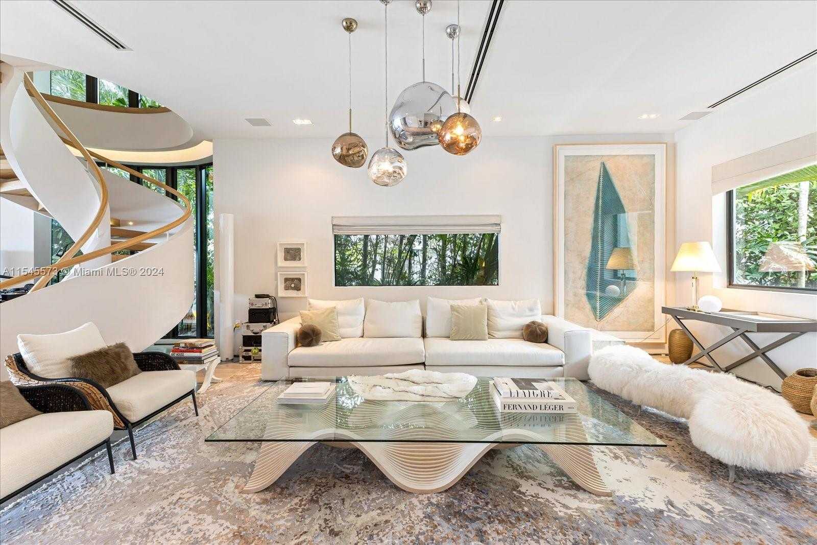 Small Image of 401 EAST RIVO ALTO DR, Miami Beach Number 6