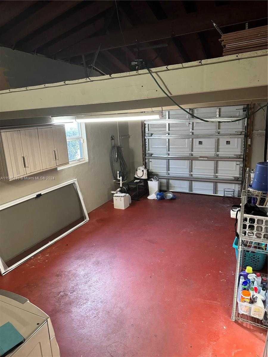 Small Image of 206 PONCE DE LEON BLVD, Coral Gables Number 18