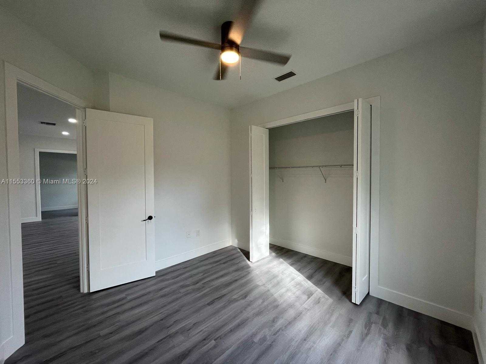 Small Image of 1024 EAST BAGGET ST, Lehigh Acres Number 23