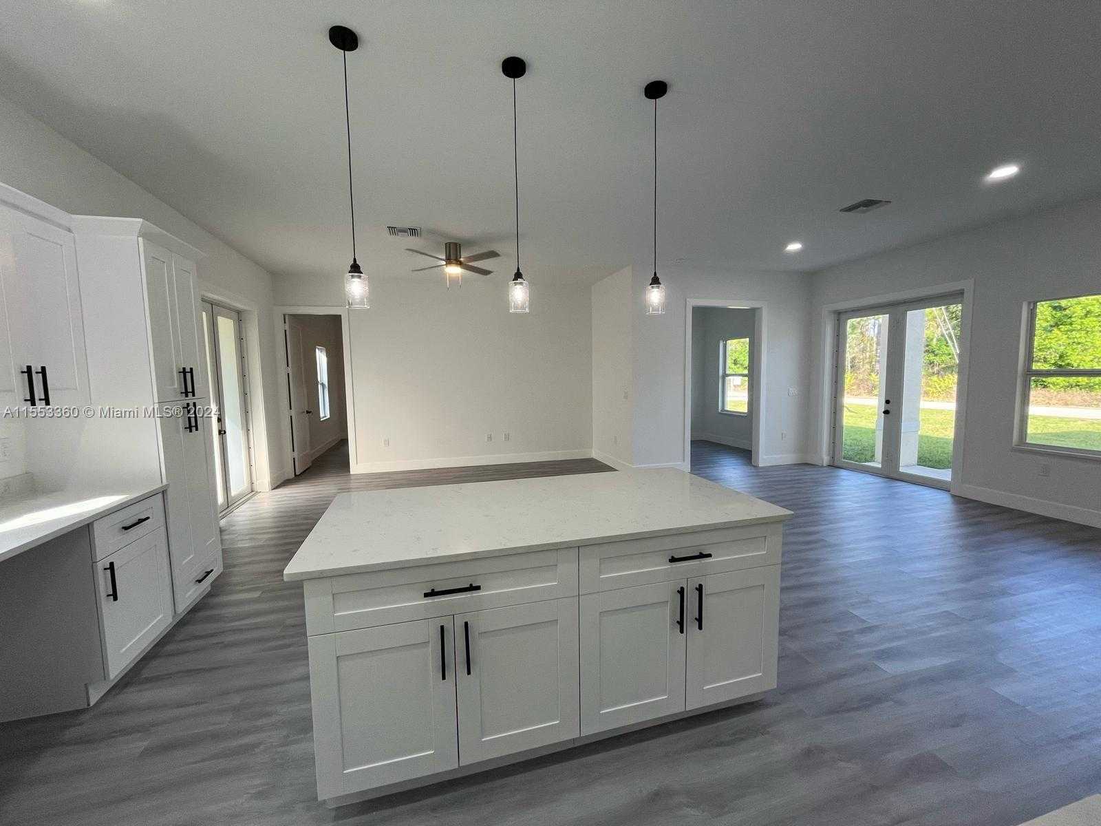 Small Image of 1024 EAST BAGGET ST, Lehigh Acres Number 8