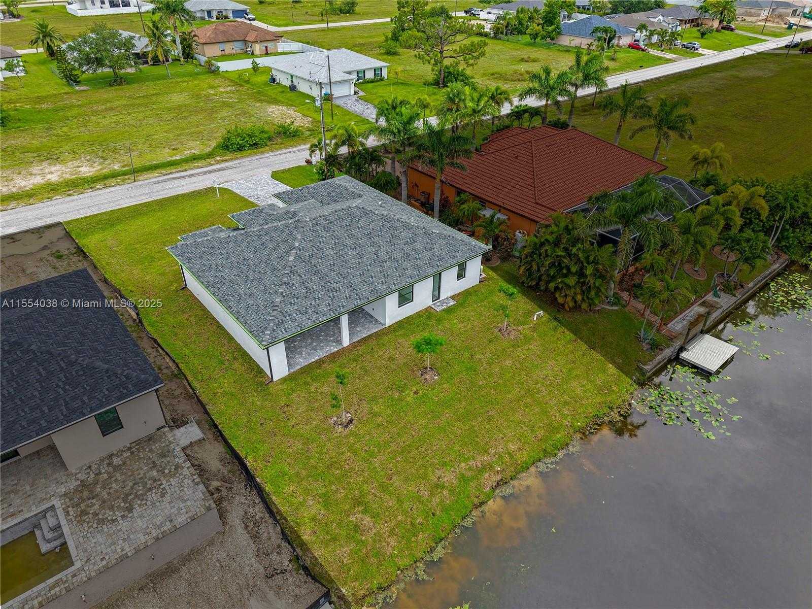Small Image of 1623 NORTH WEST 17TH ST, Cape Coral Number 19
