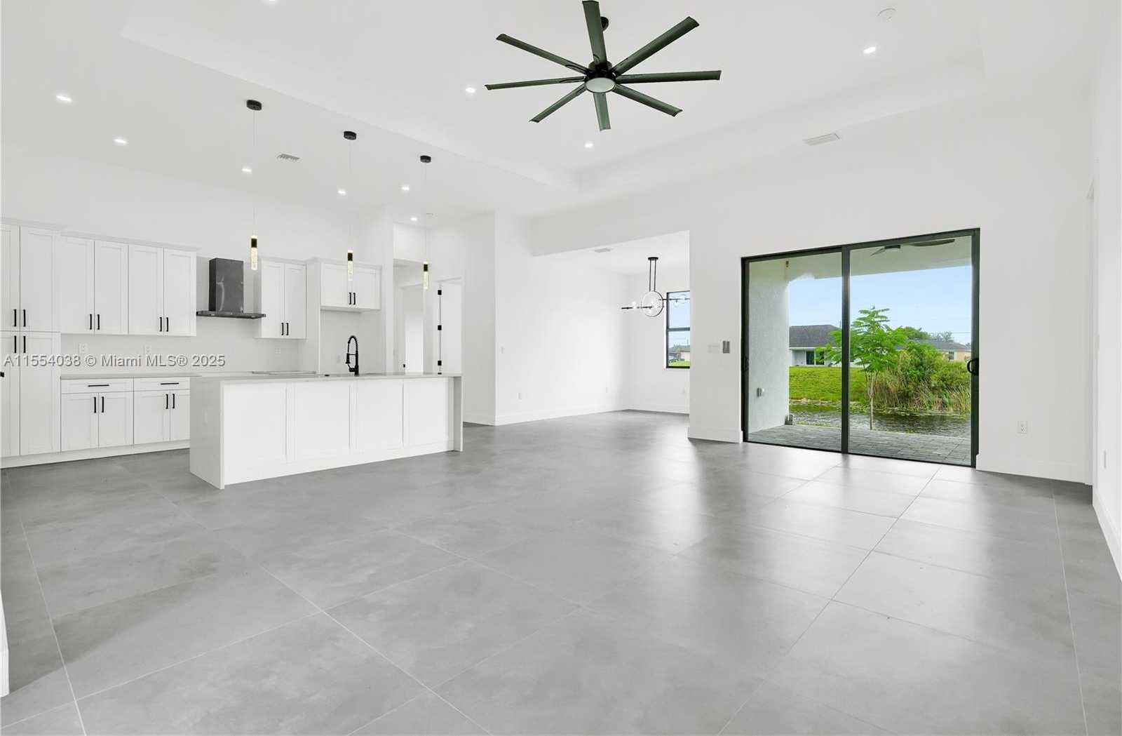Small Image of 1623 NORTH WEST 17TH ST, Cape Coral Number 4