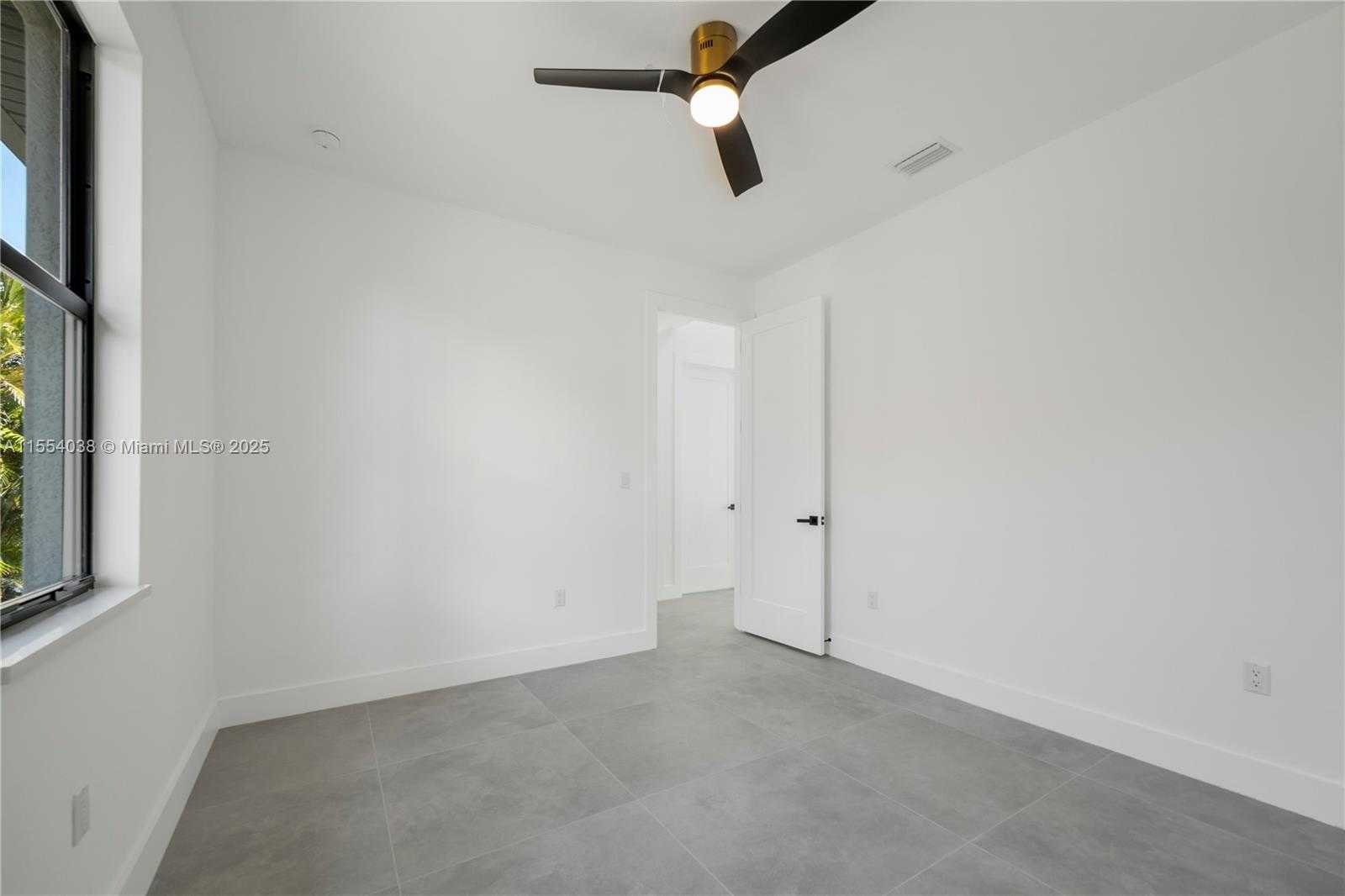 Small Image of 1623 NORTH WEST 17TH ST, Cape Coral Number 41