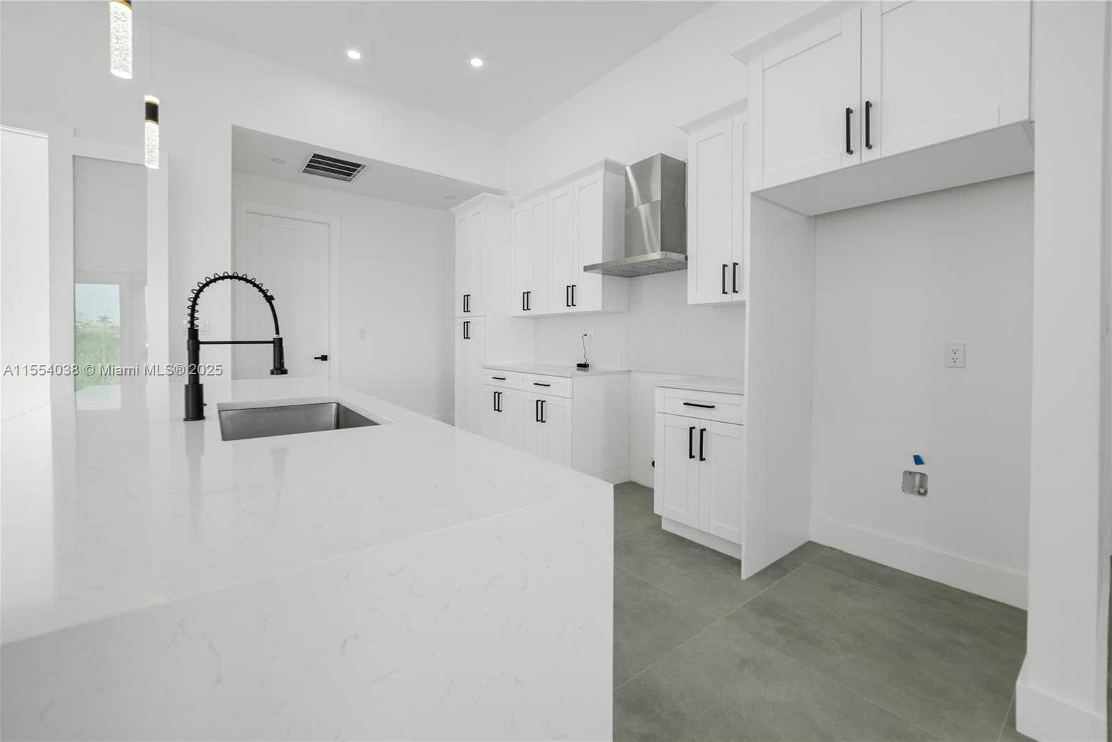 Small Image of 1623 NORTH WEST 17TH ST, Cape Coral Number 43