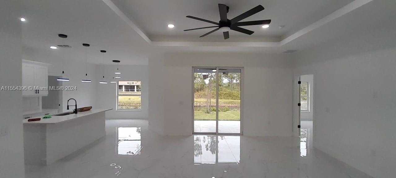 Small Image of 1131 EAST CROCUS ST, Other City - In The State Of Florida Number 5