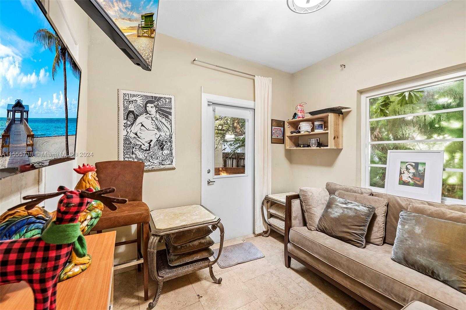Small Image of 3440 NORTH MERIDIAN AVE, Miami Beach Number 13
