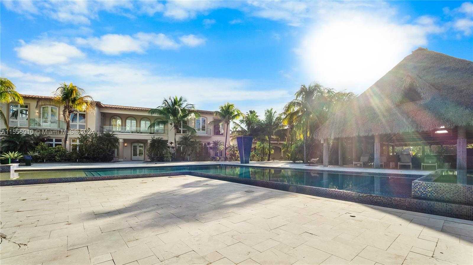 Small Image of 20551 SOUTH WEST 162ND AVE, Miami Number 3