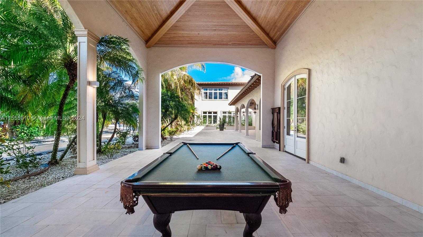 Small Image of 20551 SOUTH WEST 162ND AVE, Miami Number 41