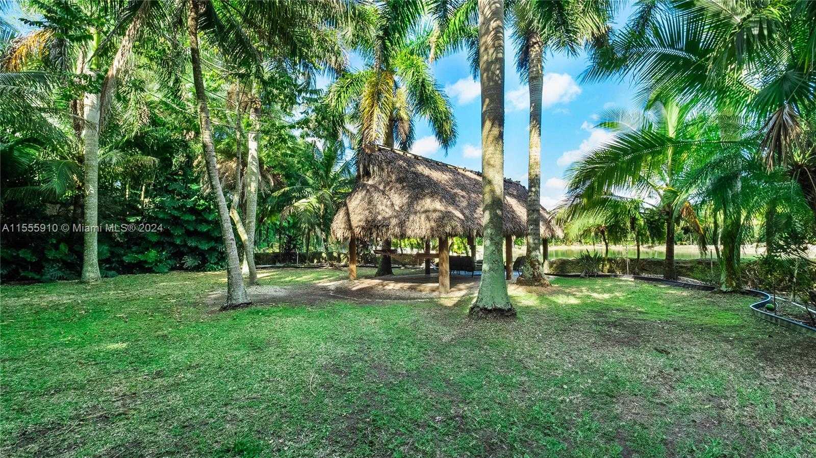 Small Image of 20551 SOUTH WEST 162ND AVE, Miami Number 49