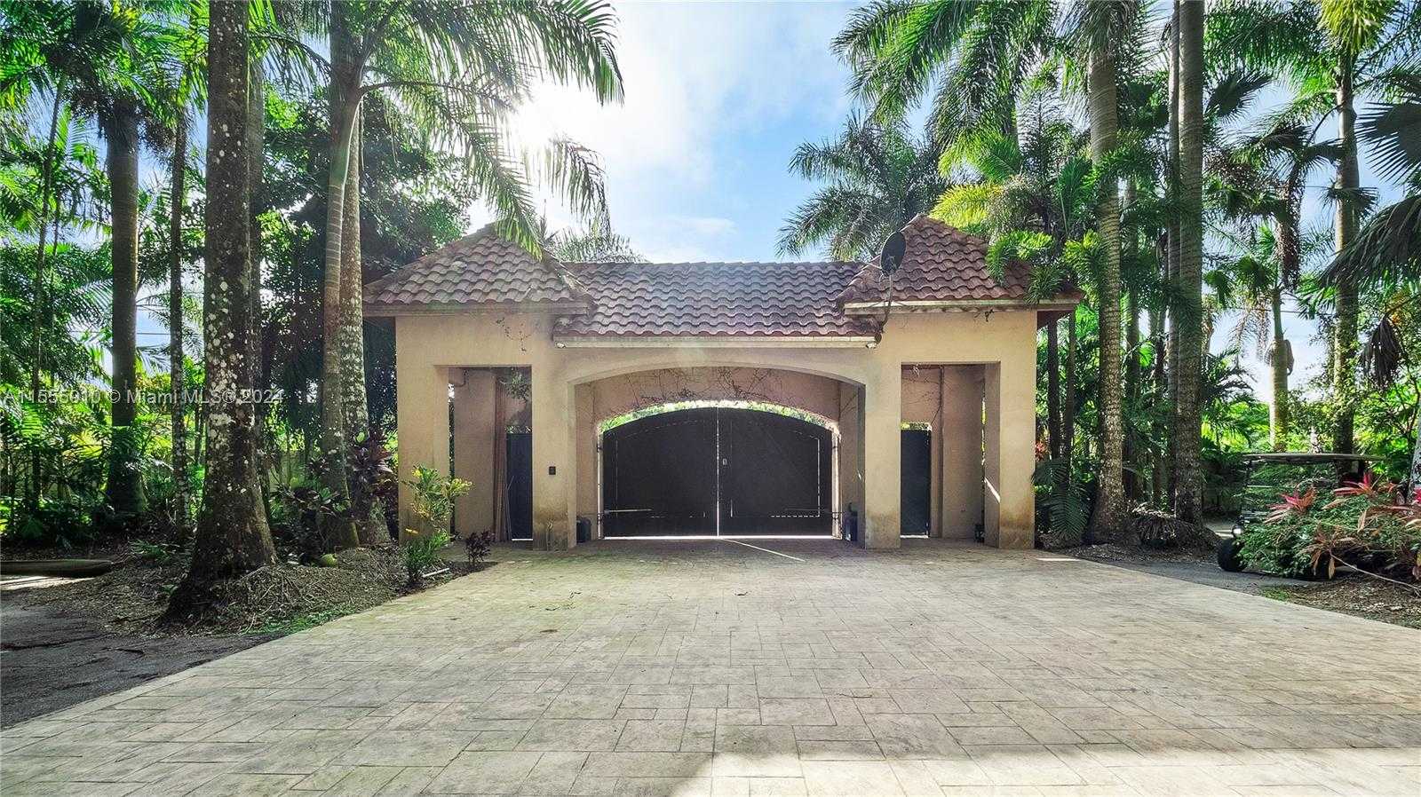 Small Image of 20551 SOUTH WEST 162ND AVE, Miami Number 58