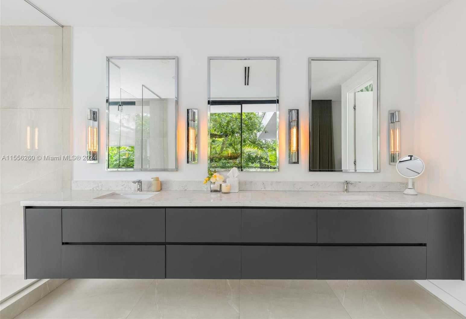 Small Image of 3470 POINCIANA AVE, Coconut Grove Number 17