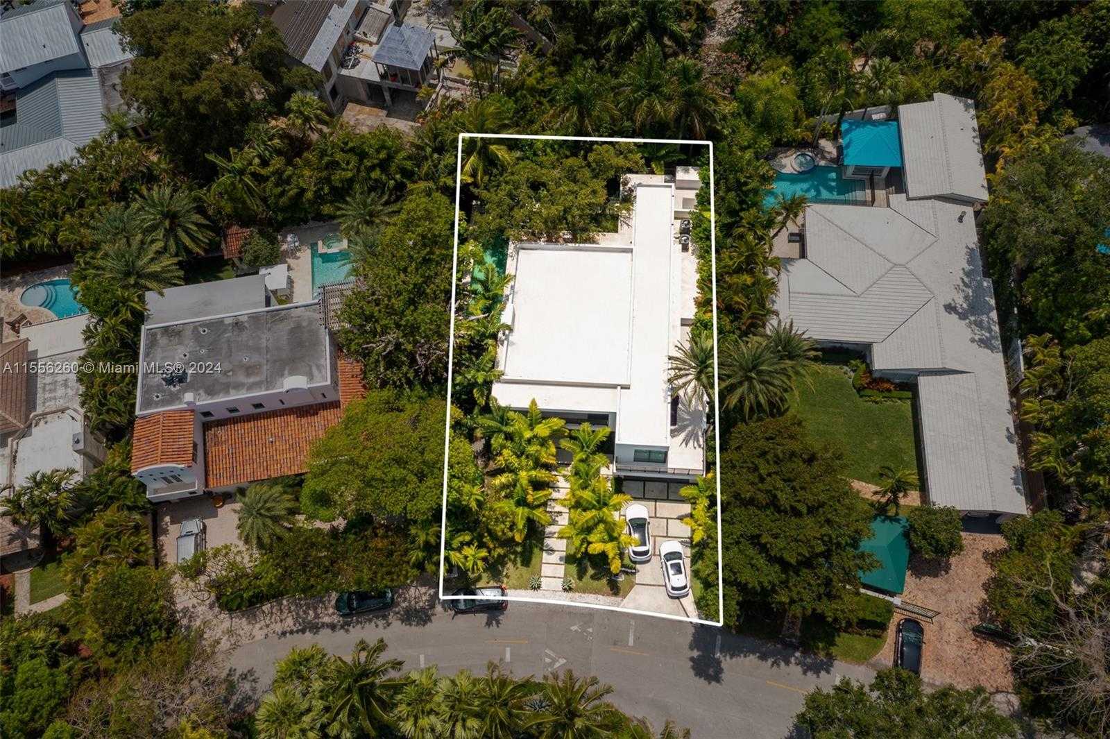Small Image of 3470 POINCIANA AVE, Coconut Grove Number 41