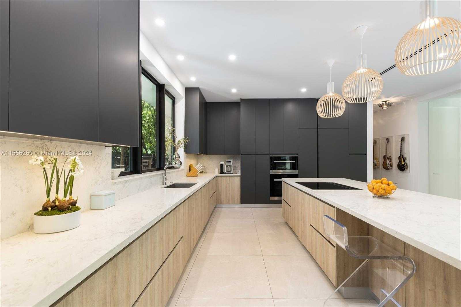 Small Image of 3470 POINCIANA AVE, Coconut Grove Number 9