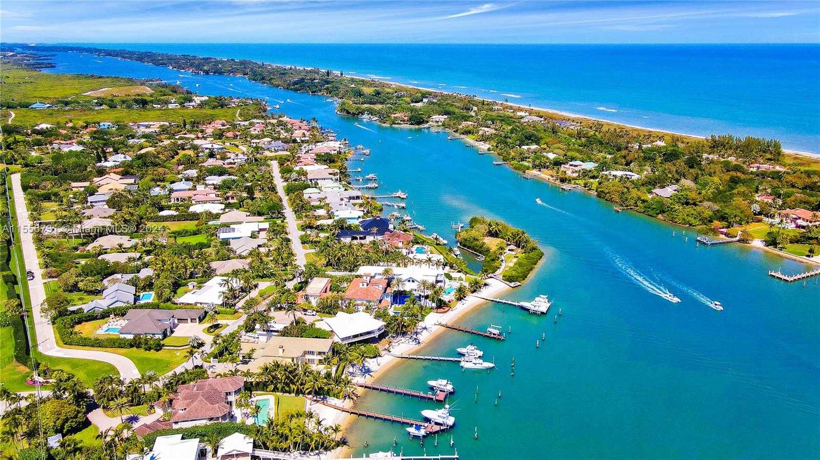 Small Image of 17581 SOUTH EAST CONCH BAR AVE, Jupiter Number 13