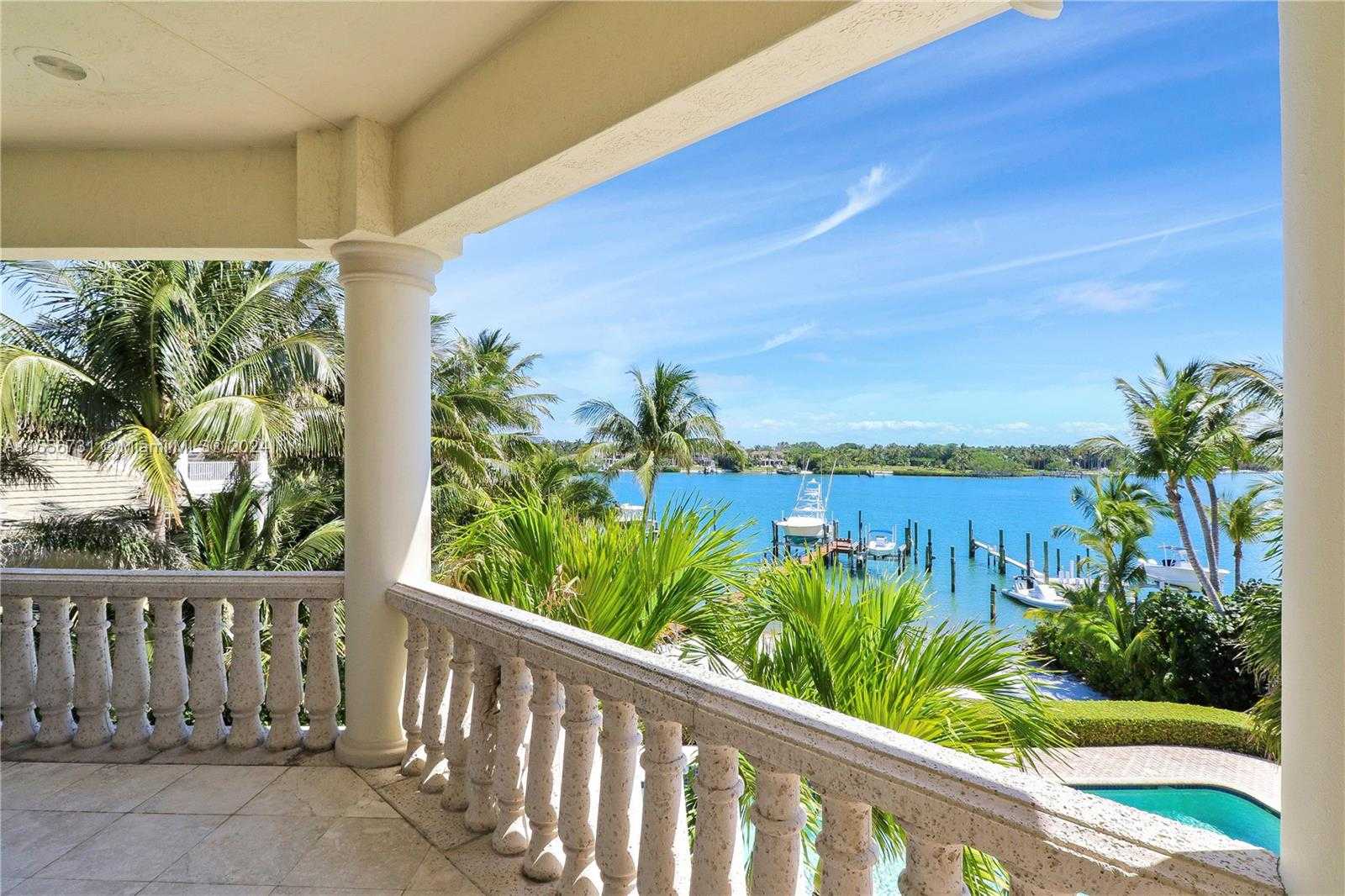 Small Image of 17581 SOUTH EAST CONCH BAR AVE, Jupiter Number 30