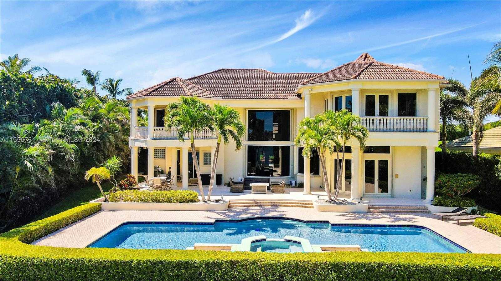 Small Image of 17581 SOUTH EAST CONCH BAR AVE, Jupiter Number 6