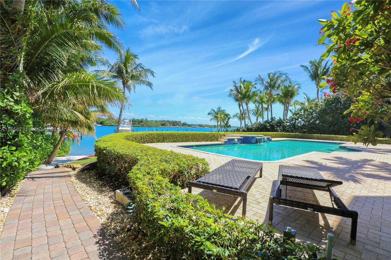 Small Image of 17581 SOUTH EAST CONCH BAR AVE, Jupiter Number 75
