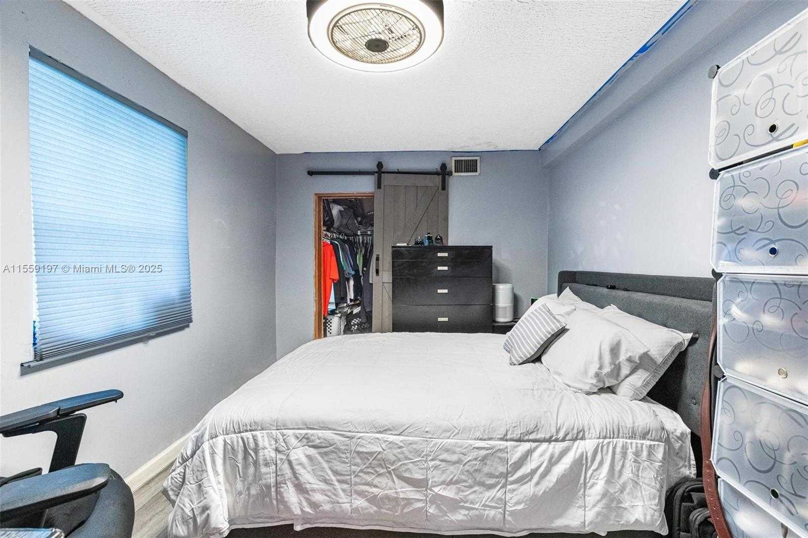 Small Image of 761 NORTH EAST 139TH ST, North Miami Number 15