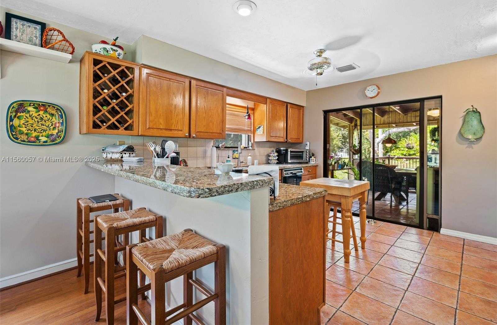 Small Image of 8205 SOUTH WEST 136TH ST, Pinecrest Number 10