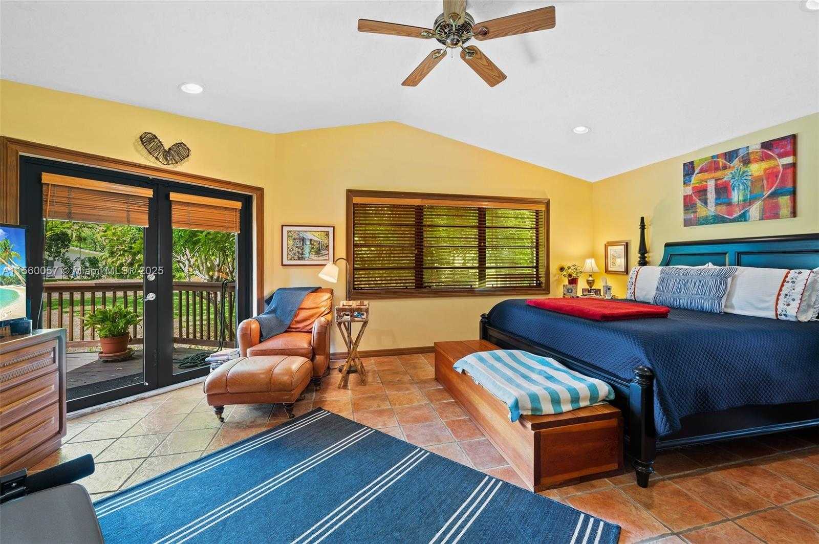 Small Image of 8205 SOUTH WEST 136TH ST, Pinecrest Number 14