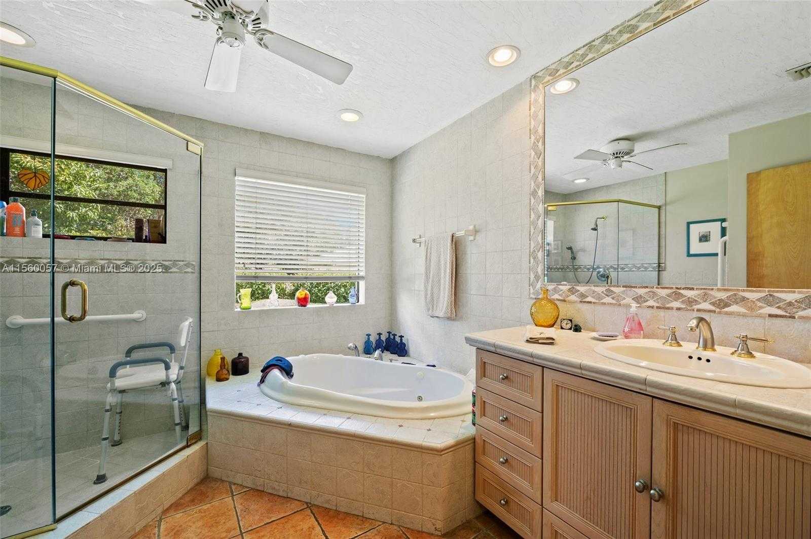 Small Image of 8205 SOUTH WEST 136TH ST, Pinecrest Number 16