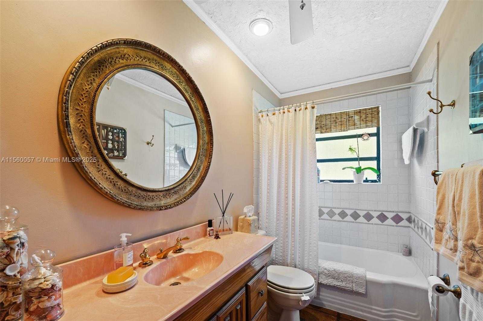 Small Image of 8205 SOUTH WEST 136TH ST, Pinecrest Number 19