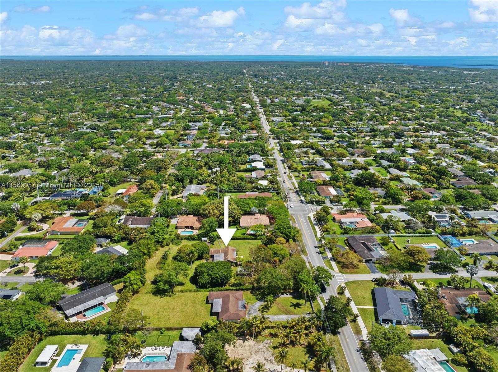 Small Image of 8205 SOUTH WEST 136TH ST, Pinecrest Number 32