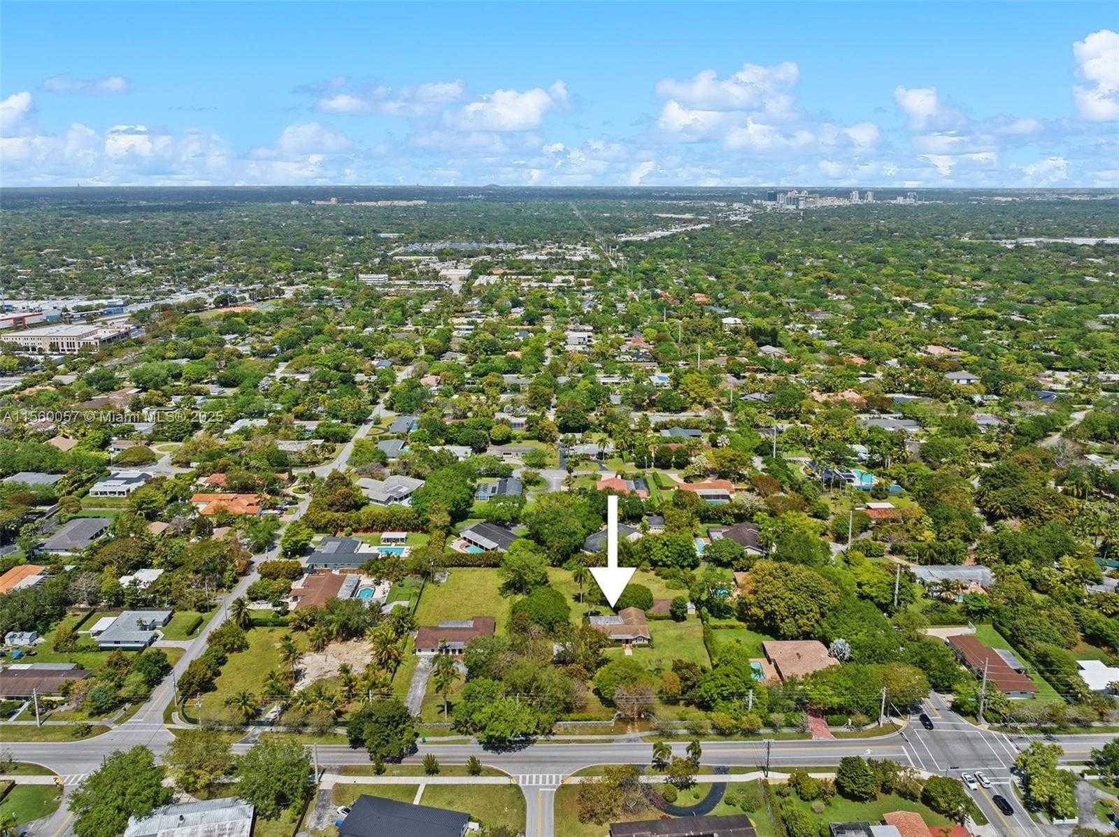 Small Image of 8205 SOUTH WEST 136TH ST, Pinecrest Number 33