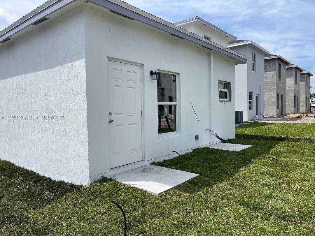 Small Image of 401 NORTH WEST 12TH AVE, Boynton Beach Number 17
