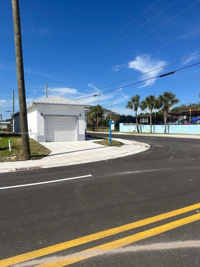 Small Image of 401 NORTH WEST 12TH AVE, Boynton Beach Number 22