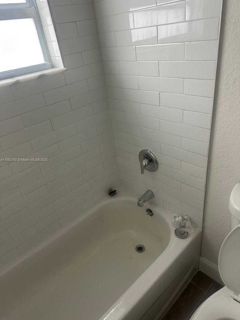 Small Image of 401 NORTH WEST 12TH AVE, Boynton Beach Number 30