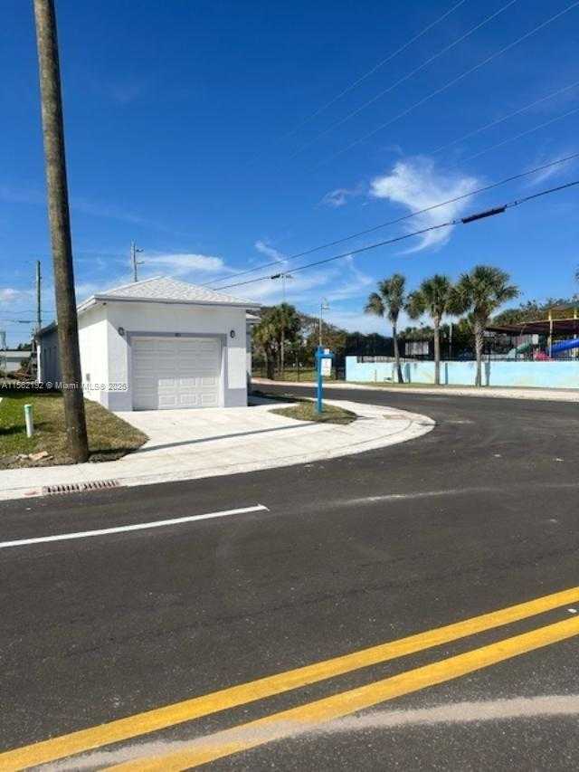 Small Image of 401 NORTH WEST 12TH AVE, Boynton Beach Number 5
