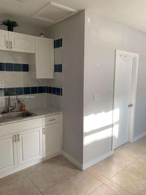 Small Image of 2475 NORTH EAST 136TH TER, North Miami Beach Number 9
