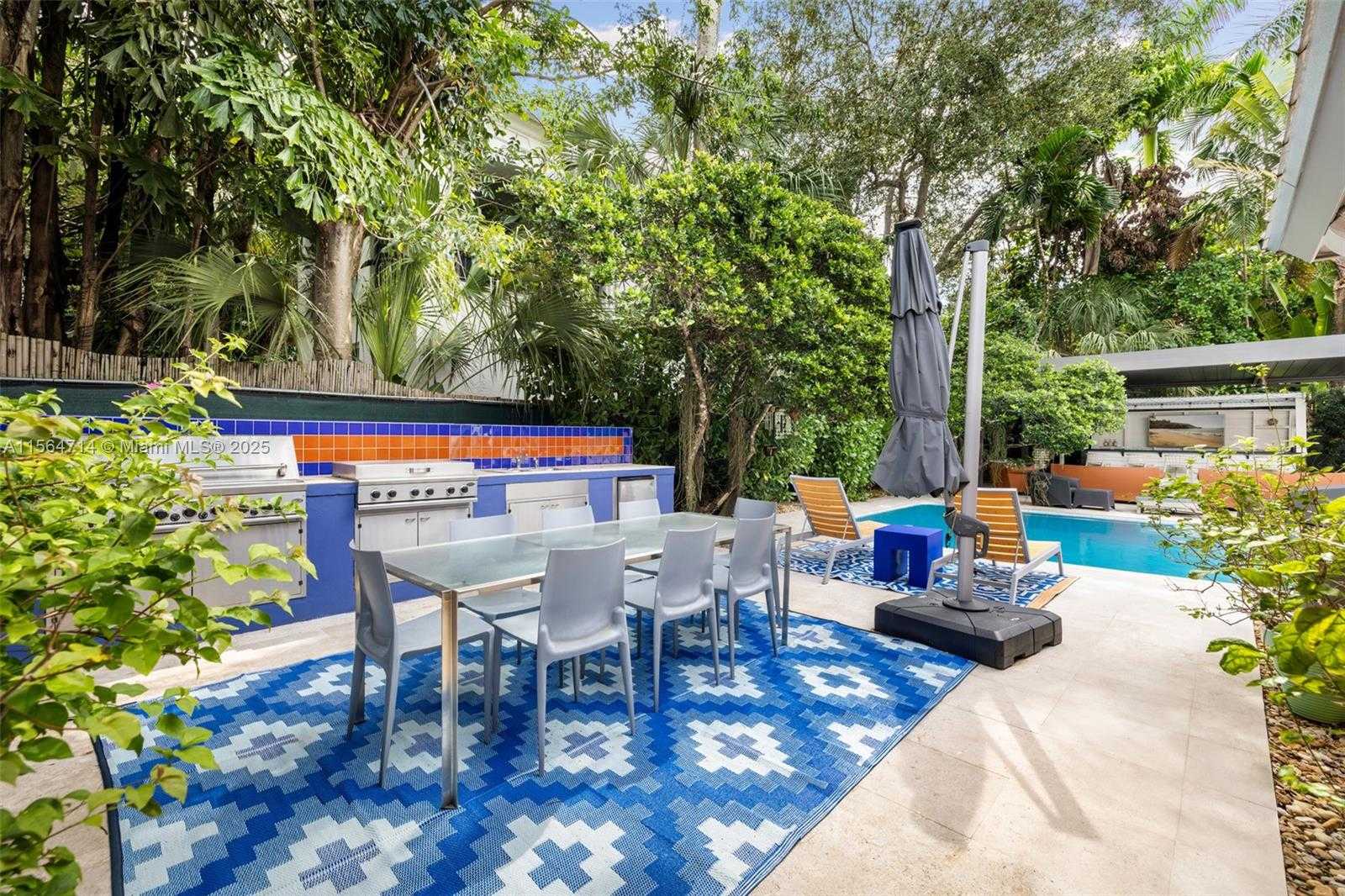 Small Image of 3950 HARDIE AVE, Coconut Grove Number 22