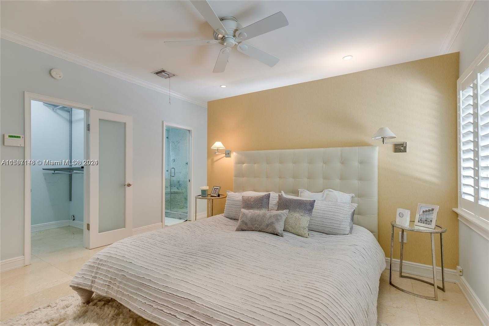 Small Image of 4323 NORTH BAY RD, Miami Beach Number 11