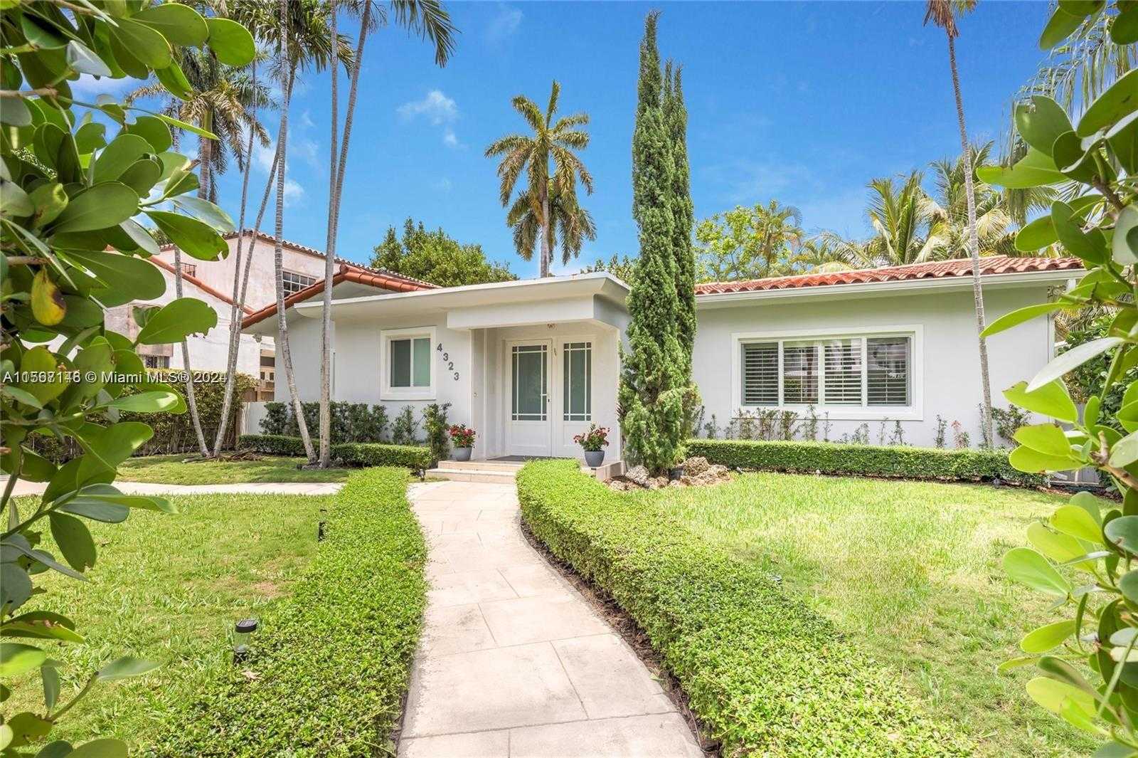 Small Image of 4323 NORTH BAY RD, Miami Beach Number 2