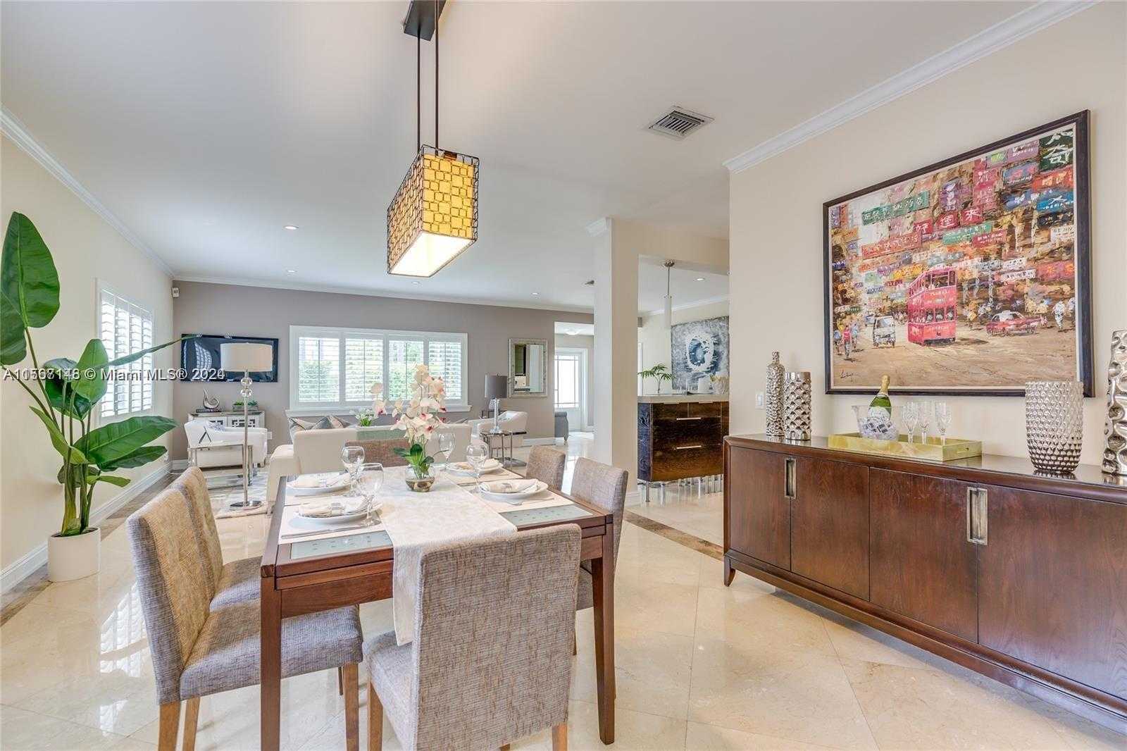 Small Image of 4323 NORTH BAY RD, Miami Beach Number 7
