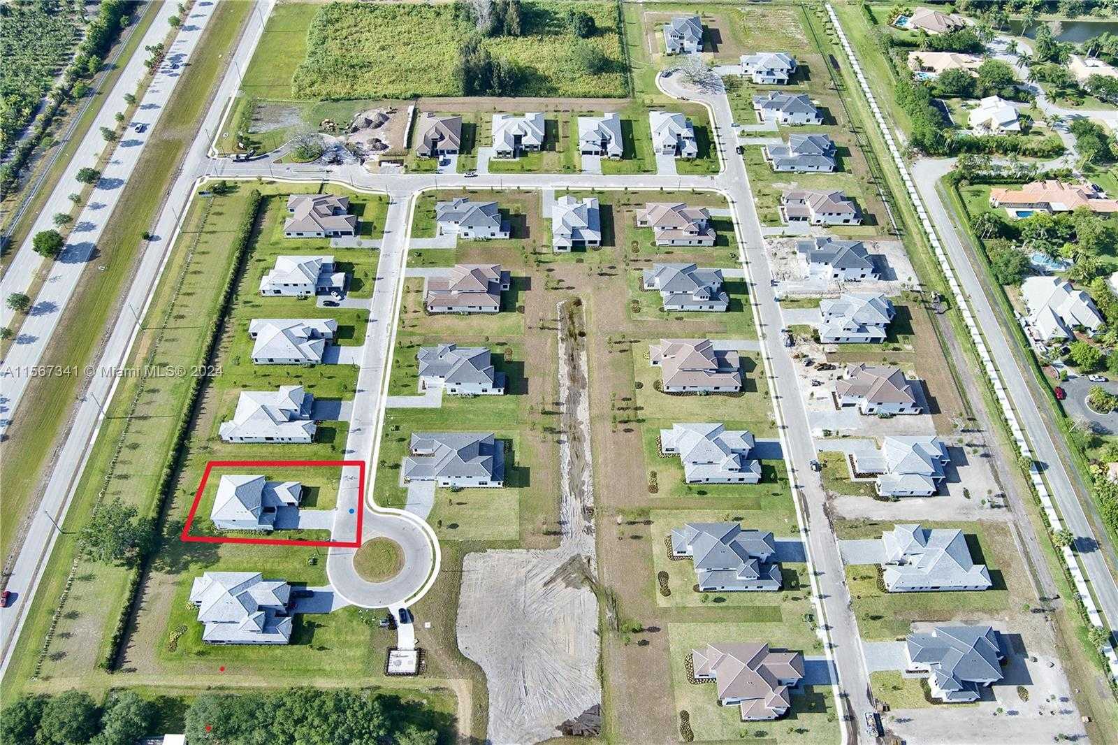 Small Image of 2391 SOUTH WEST 123RD TER, Davie Number 5