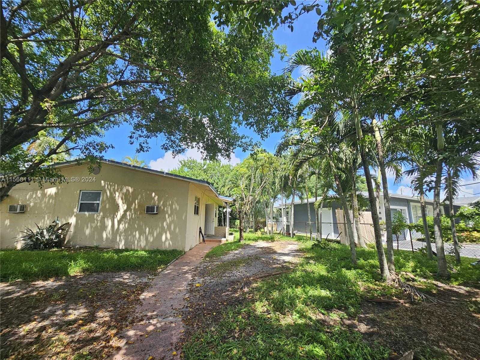 Small Image of 3451 NORTH WEST 2ND ST, Lauderhill Number 2