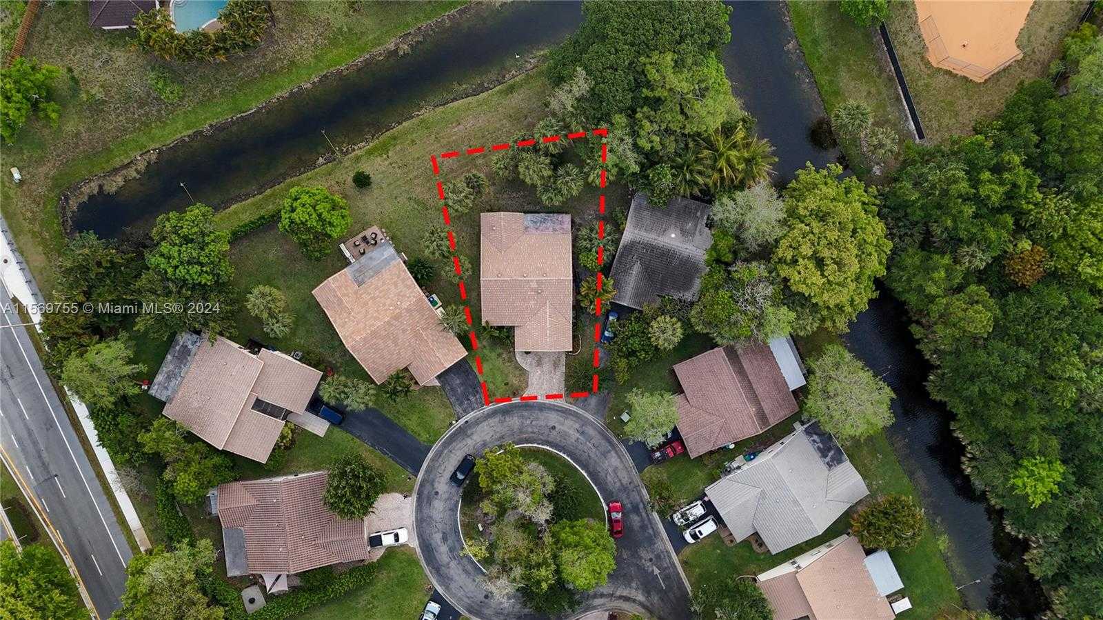 Small Image of 1410 RIVERWOOD LANE, Coral Springs Number 9
