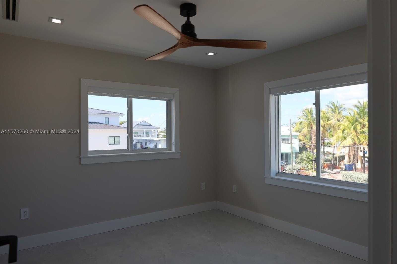Small Image of 115 AZALEA ST, Tavernier Number 13