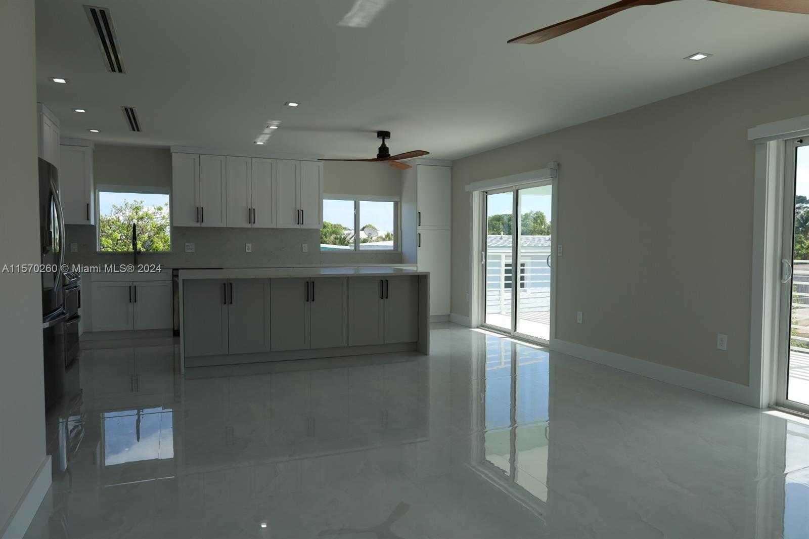 Small Image of 115 AZALEA ST, Tavernier Number 27