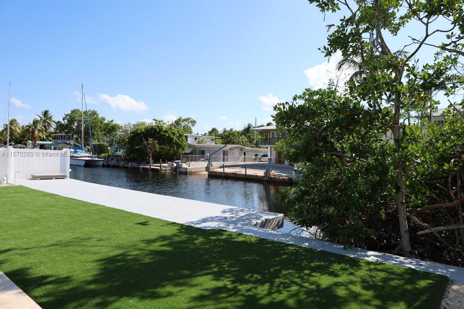 Small Image of 115 AZALEA ST, Tavernier Number 36