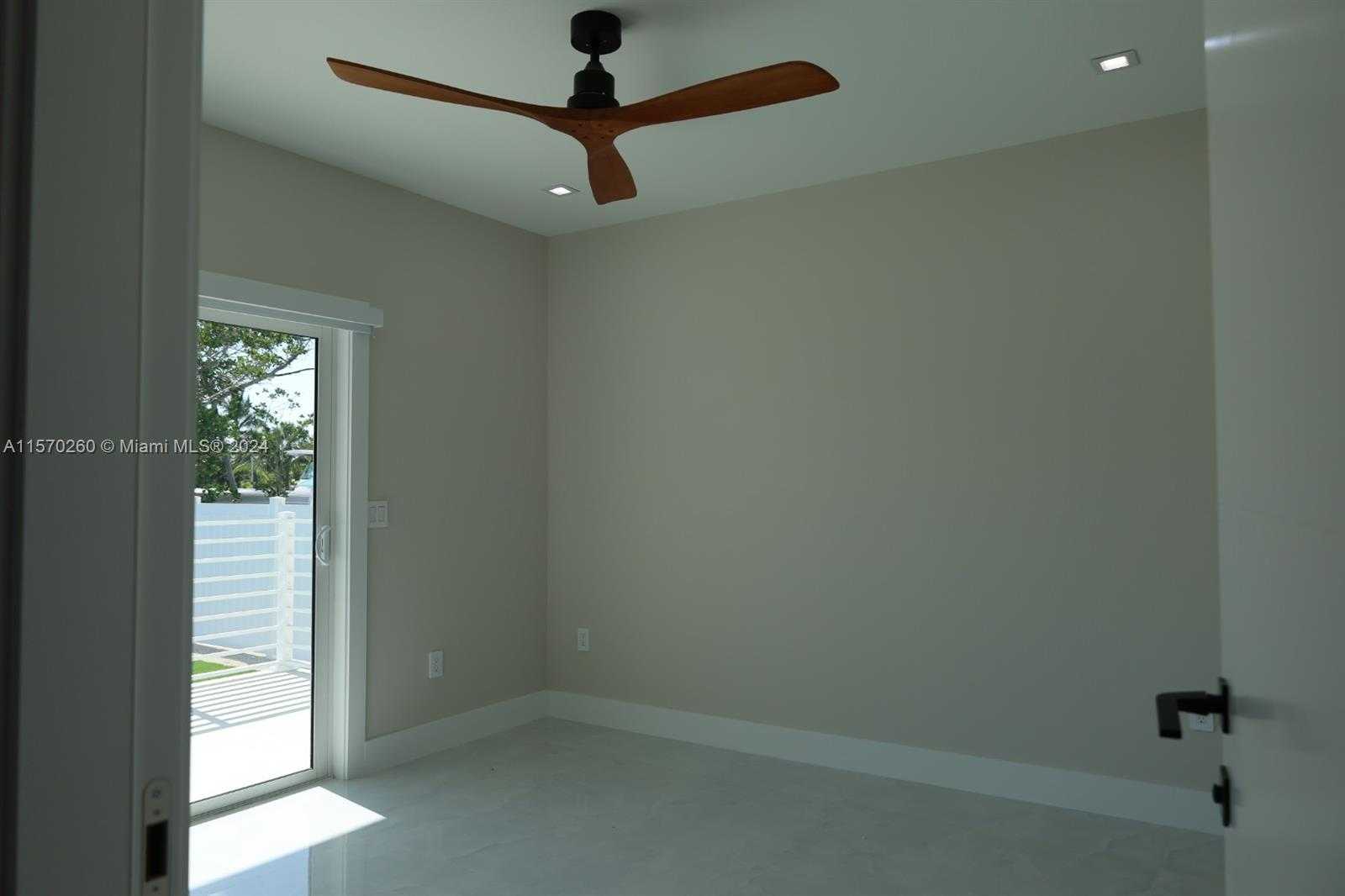 Small Image of 115 AZALEA ST, Tavernier Number 43