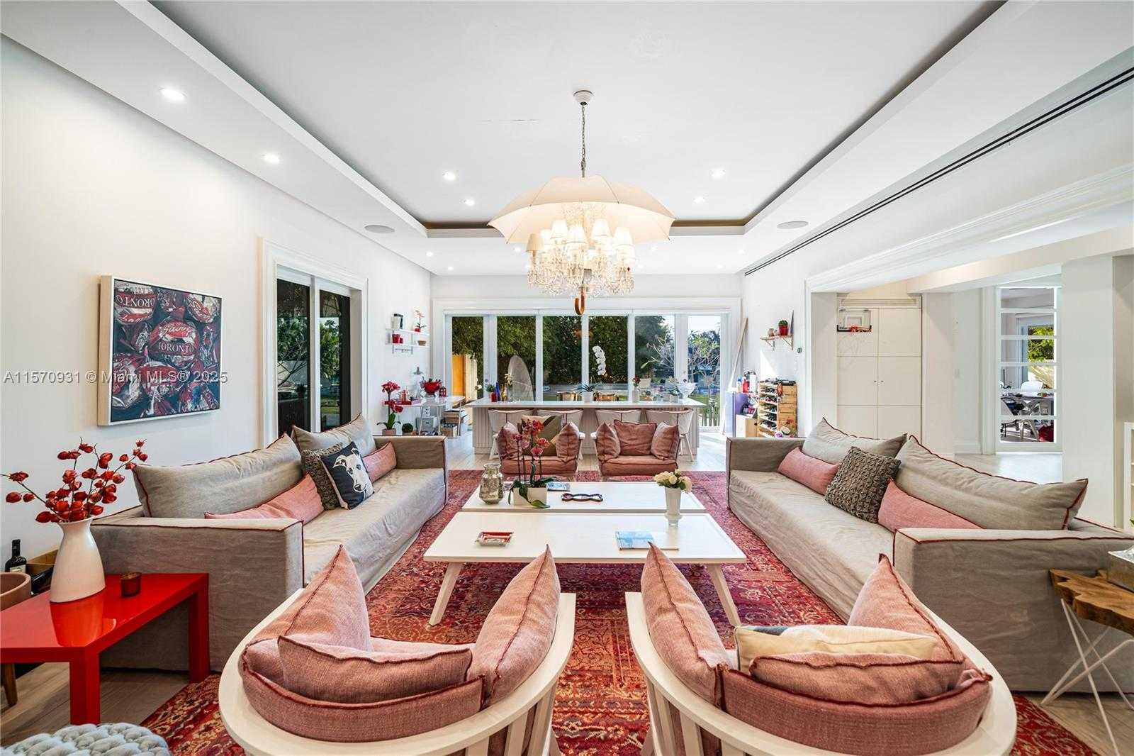 Small Image of 6320 ALLISON RD, Miami Beach Number 22