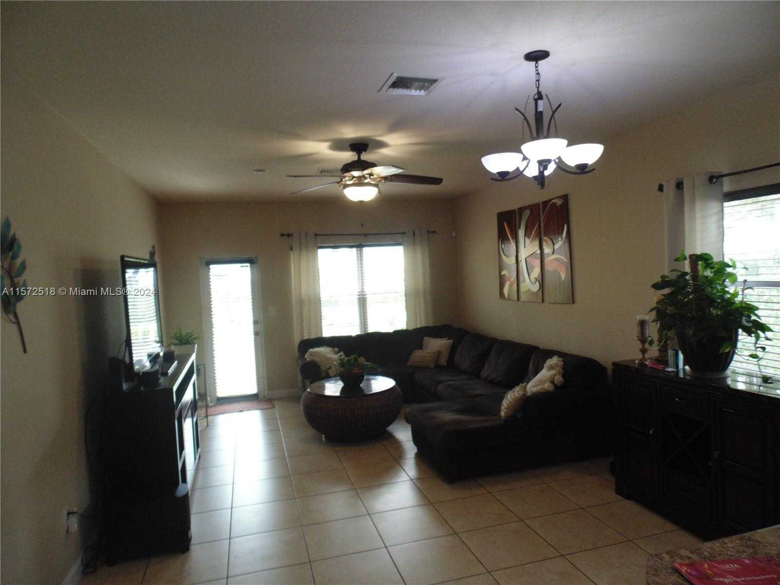 Small Image of 3348 NORTH EAST 1ST ST, Homestead Number 4
