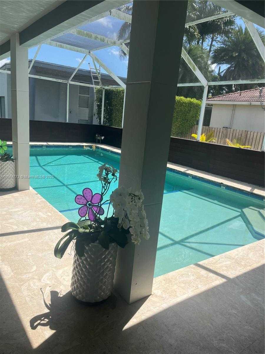 Small Image of 19790 SOUTH WEST 242ND ST, Homestead Number 32