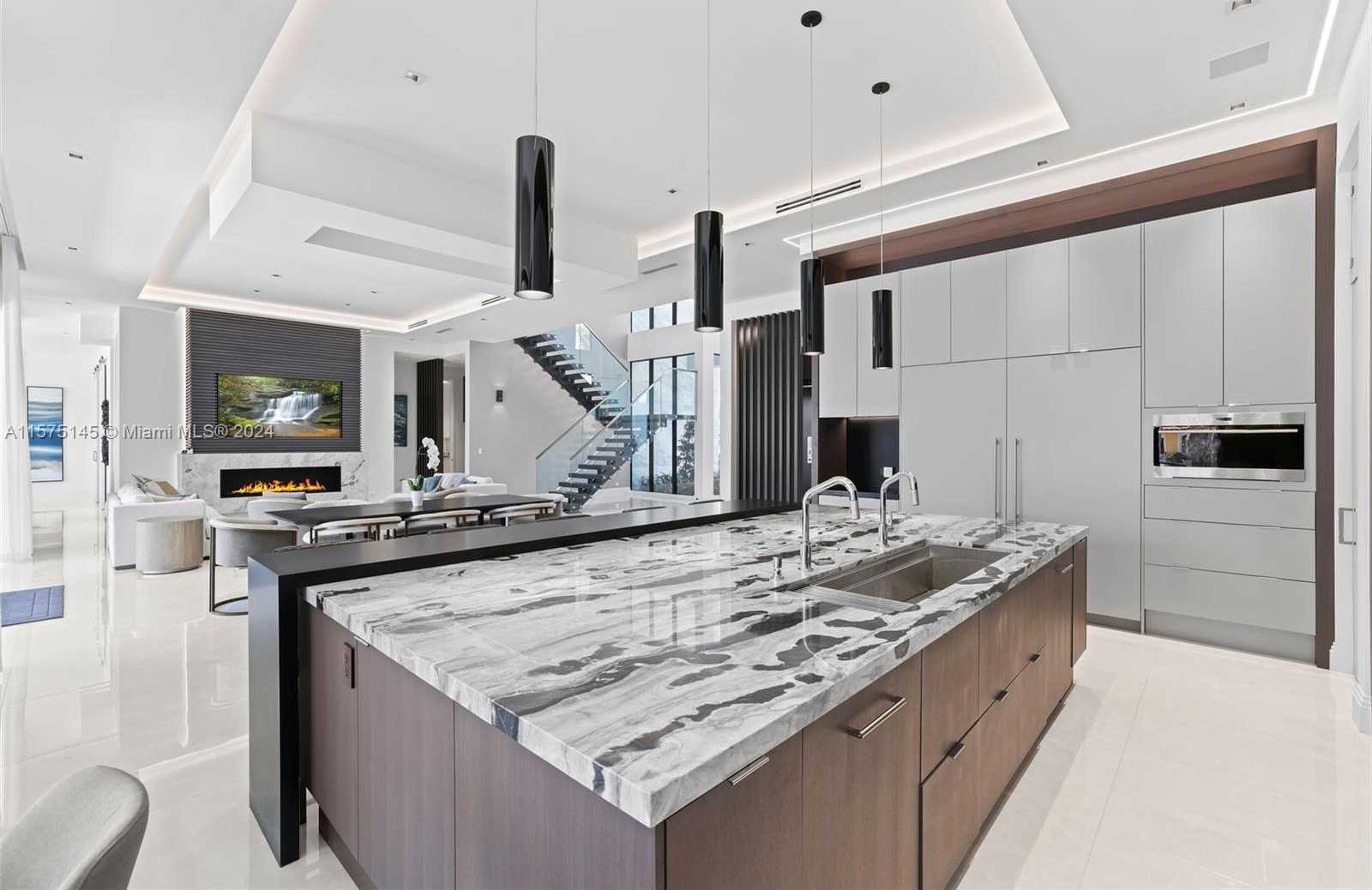 Small Image of 749 BAMBOO DR, Boca Raton Number 14