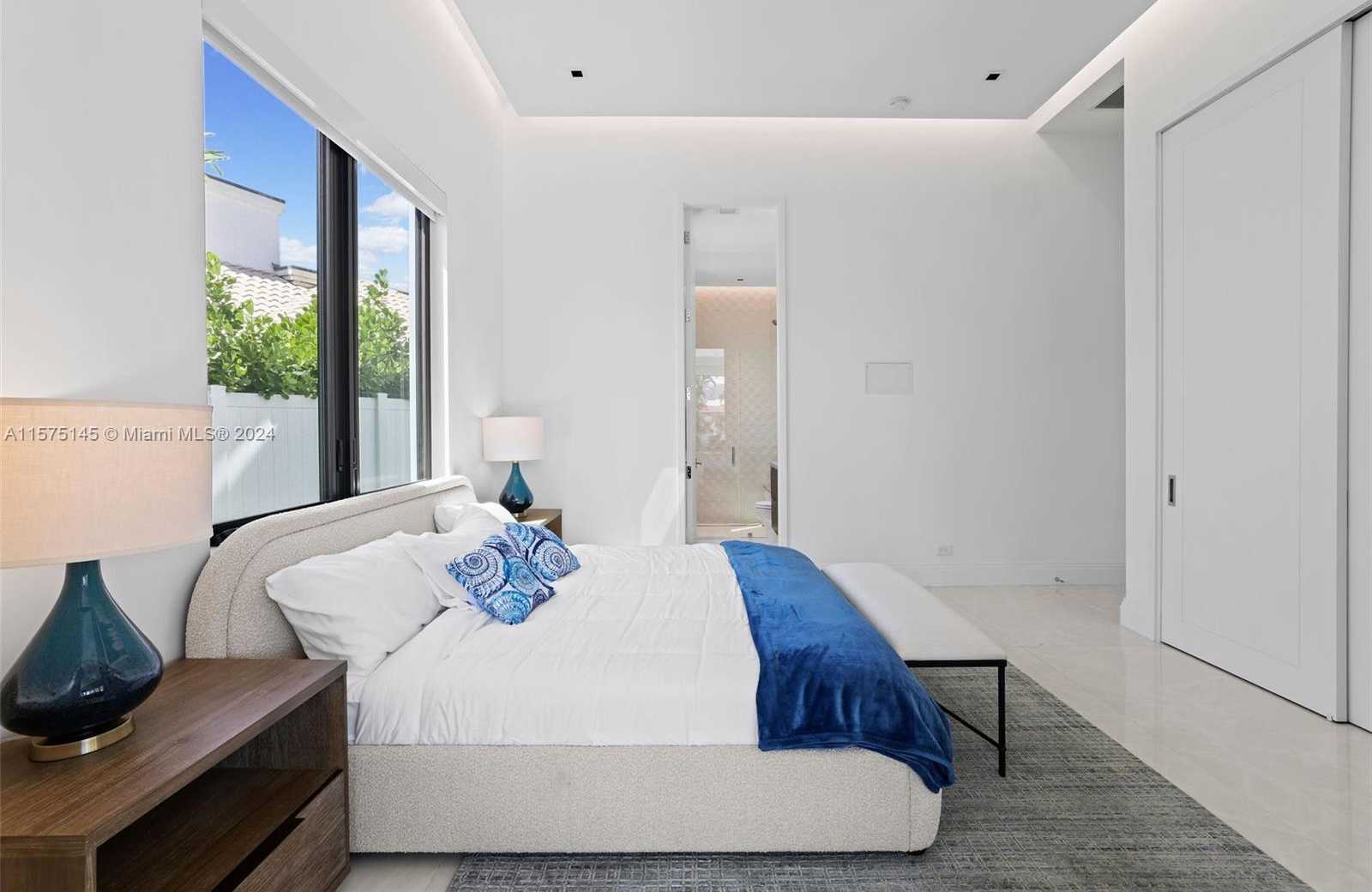 Small Image of 749 BAMBOO DR, Boca Raton Number 42