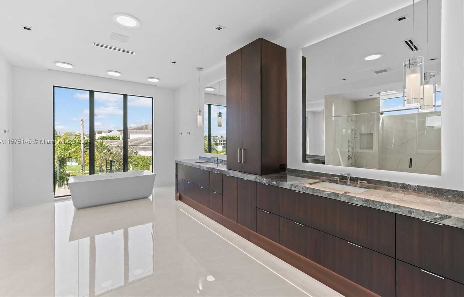 Small Image of 749 BAMBOO DR, Boca Raton Number 76